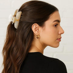 Fohufo monogram hair clip D large claw provides secure grip for thick hair.