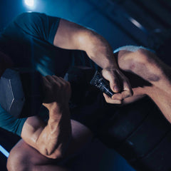 Gamer Grip up-to-4-hours sweat control keeps hands dry during gaming.