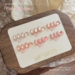GAOY cat eye magnet included to craft shimmering patterns before curing