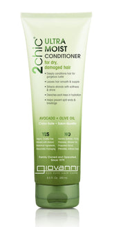 Acondicionador Giovanni 2chic en botella, aporta hidratación profunda para cabello suave.