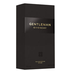 Givenchy Gentleman Boisee splash spray for quick on-the-go mist and versatile use