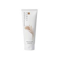 Glamfox Rice Niacinamide Foam Cleanser bottle showing hydrating, gentle cleansing for daily skincare.