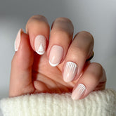 Glamnetic Winter's Tale nails collection at a glance, glossy finish for festive styling and easy wear.