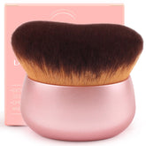 GloreBrochas 75MM kabuki brush head close-up for smooth, streak-free self tan