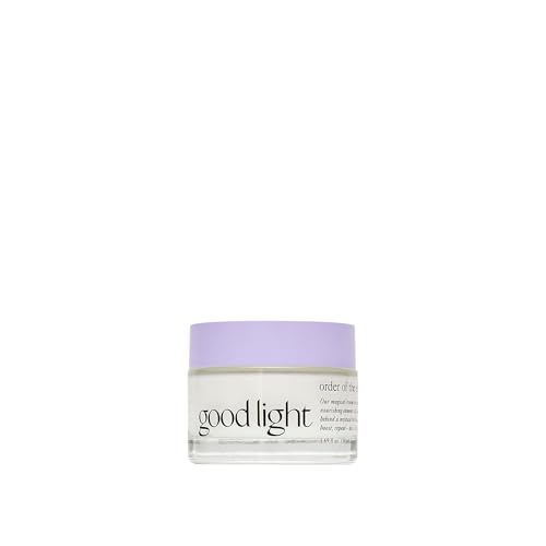 Good Light Order of the Eclipse bottle—daily hydration in a lightweight formula.