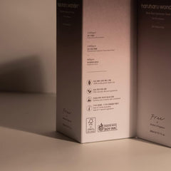 HARUHARU Wonder Black Rice Hyaluronic Toner cap-open scene showcases unscented hydration