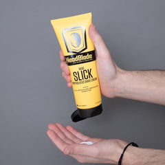 HeadBlade HeadSlick easy rinse formula leaves no residue on skin.