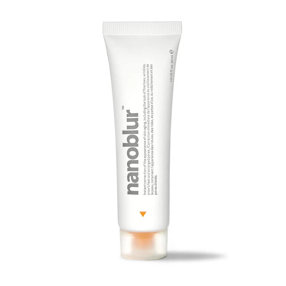 Indeed Nanoblur bottle closeup demonstrates a matte, even complexion for flawless photography.