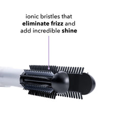 InStyler Freestyle Max plates open view demonstrates 1-inch ceramic plates for versatile straightening.
