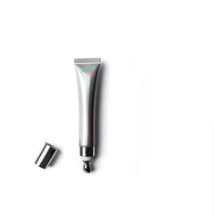 Intense Lip Plumping Lipgloss crystal-clear bottle with hydrating shine