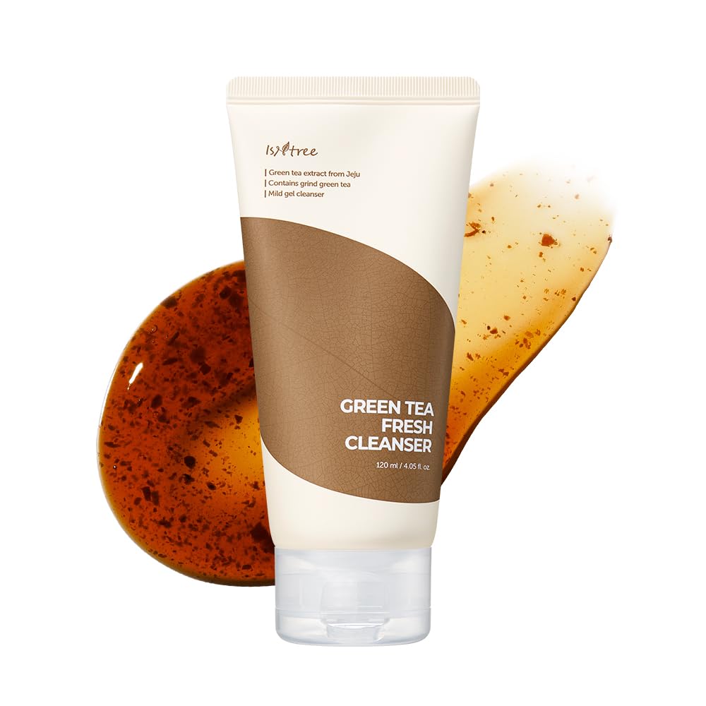 IsNtree Green Tea Fresh Cleanser bottle for daily gentle cleansing and balanced skin.