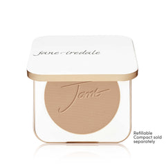 Jane Iredale PurePressed Base Riviera application demonstrates weightless mineral coverage.