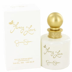 Jessica Simpson Fancy Love EDP bottle pour for daily elegance and lasting charm