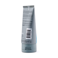 Johnny B Mode hands applying gel demonstrates easy grip and smooth distribution.