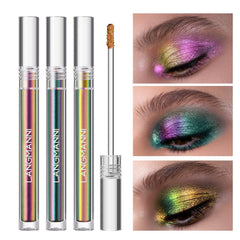 Jolilab Metallic Liquid Chameleon Eyeshadow Peacock glow delivers long-lasting holographic shimmer for dynamic eye looks.