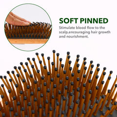 Jorplixy curly-hair brush closeup—flexible cushion adapts to scalp.