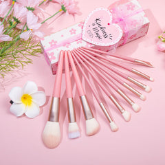 Joyliss makeup brushes collection offers practical tools for everyday beauty routines
