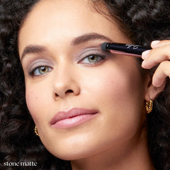 Julep Eyeshadow 101 waterproof swatch highlights longwear color resilience