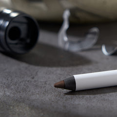 Julep When Pencil Met Gel eyeliner rich brown swatch shows vivid color.
