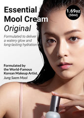 Jung Saem Mool Essential Mool Cream texture swirl reveals water-light hydration and glow