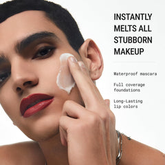 JUNO & CO Jade Clean10 balm-emulsify-rinse captures emulsification for residue-free cleansing.