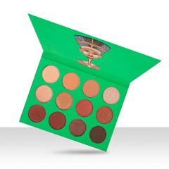 Muestras en piel de Juvia's Place Nubian revelando pigmentos para distintos tonos.