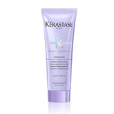 KÉRASTASE Blond Absolu Cicaflash conditioner bottle close-up for nourished blondes.