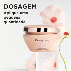 KÉRASTASE applying mask through thick hair for frizz control