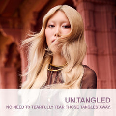 KEVIN.MURPHY UN.TANGLED spray action shows even application for quick detangling