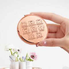 KEYCHIN pocket mirror shows 6.5 cm diameter and pocket-friendly size