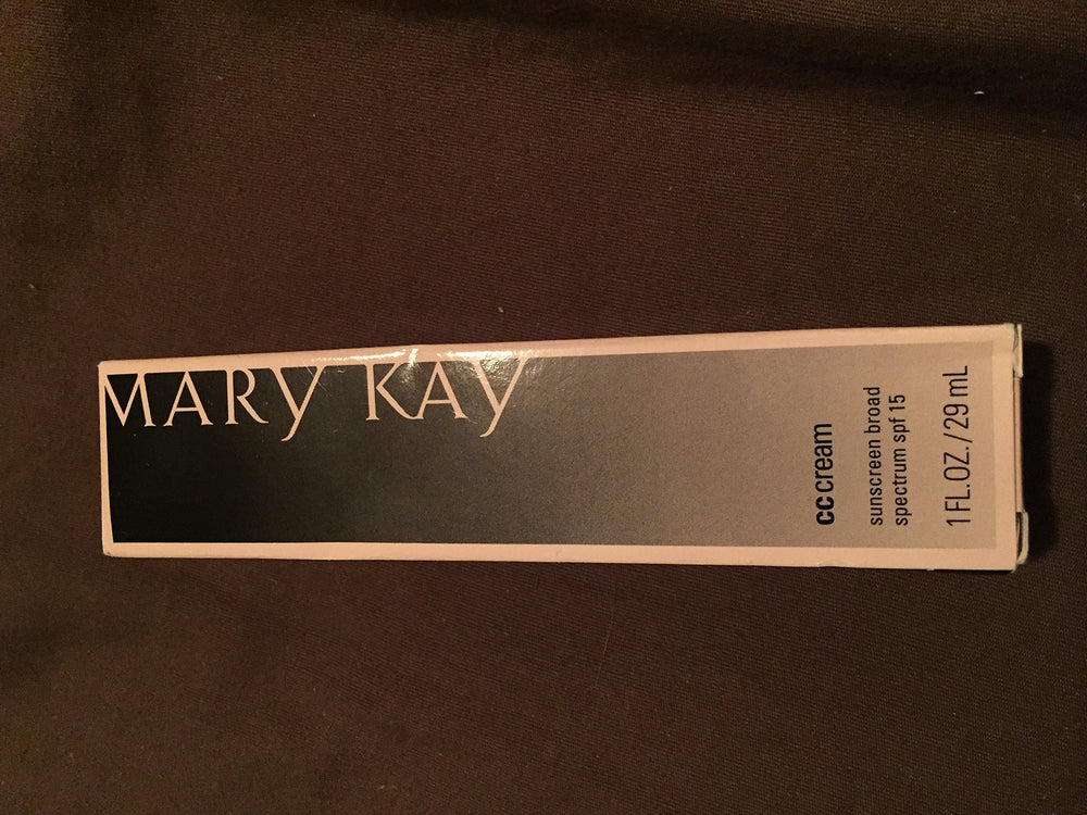 Konipl Mary Kay CC Cream Medium-Deep – lightweight coverage with SPF 15 for even tone