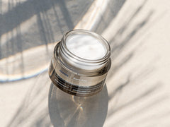 KORRES 4D Biolift jar label showcases vegan, dermatologist-tested cream