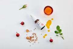 Kosmea Rosehip Oil close-up pour shows fast absorption with a non-greasy finish.