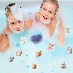 Kottke family bath time scene with kids enjoying bubbles