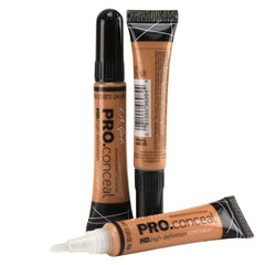 LA Girl HD Pro Conceal Toffee brush applicator for precise application.