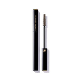 Lancôme Définicils lengthening brush close-up for defined lashes