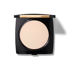Lancôme Dual Finish powder compact open for portable touch-ups and matte finish.