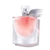 Lance7ome La Vie Est Belle bottle closeup highlights luxurious packaging for gifting.
