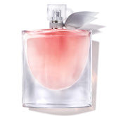 Lancôme La Vie Est Belle EDP bottle close-up for lasting fragrance confidence