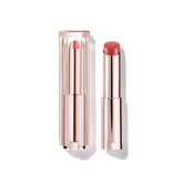 Lancôme Lip Idôle Butterglow 24h hydration on lips for all-day moisture.
