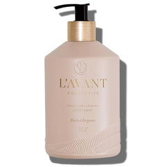 L'AVANT Collective hand-soap-lather delivering rich foam for luxurious wash.