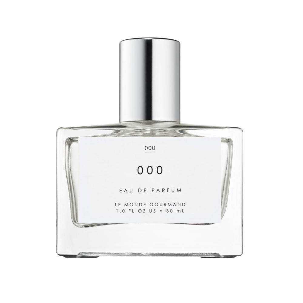 Le Monde Gourmand 000 spray bottle front view for everyday wear.