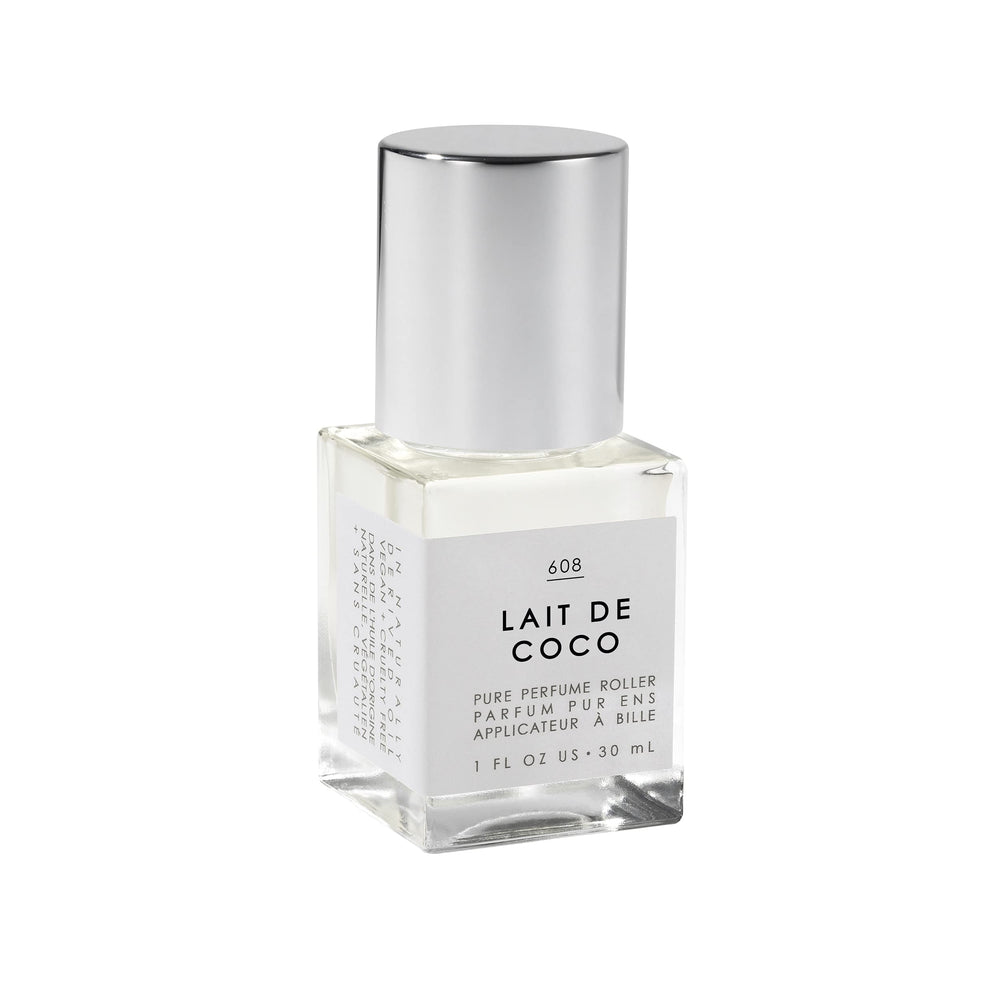 Le Monde Gourmand Lait de Coco Perfume Oil bottle showcases creamy coconut notes for year-round wear.