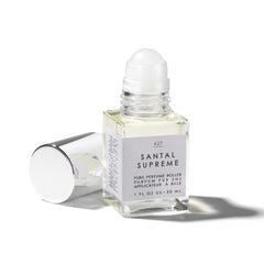 Le Monde Gourmand Santal Supreme fig note closeup suggests subtle sweetness.