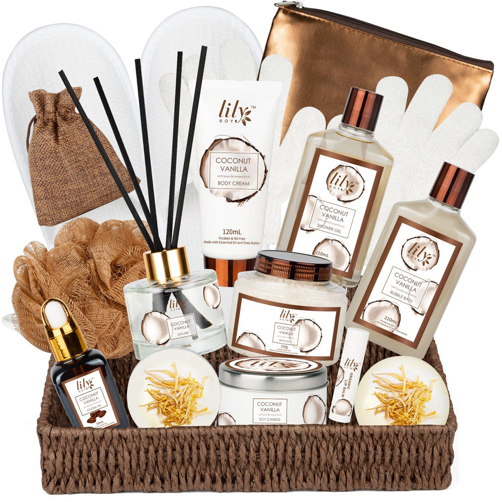 LILY ROY bath gift basket 17-piece in a natural basket, ideal for luxurious self-care gifting.