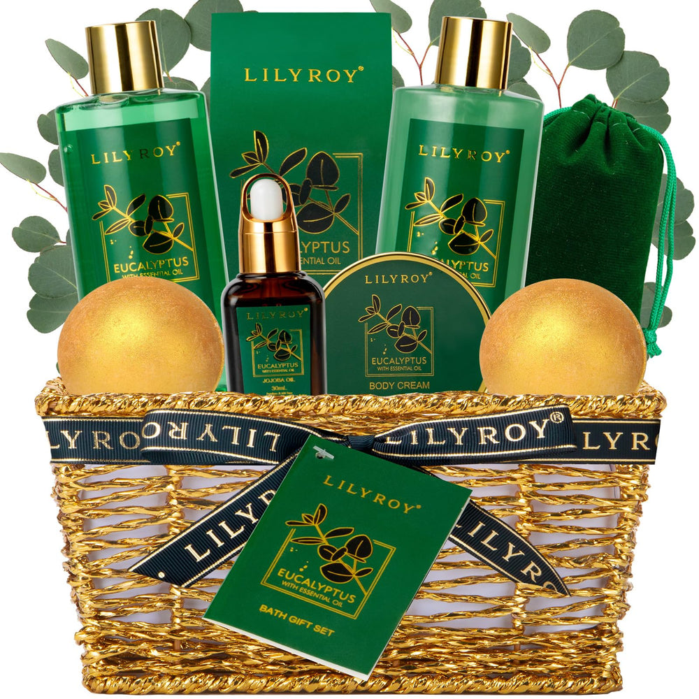 LILY ROY bath gift basket front view for festive gifting.