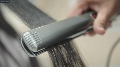 Lizze Extreme Professional Hair Straightener salon-use shot emphasizes professional-grade performance