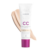 Lumene Color Correcting CC Cream textura ligera para un rostro uniforme y natural.