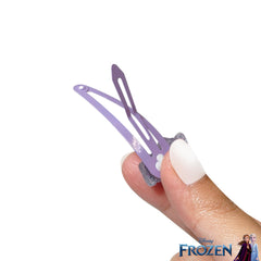 LUV HER snap clips non-slip design demonstrated with smooth edges for comfort.