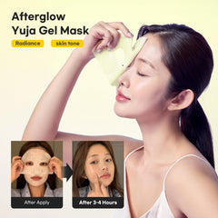 Unfolding Yuja mask reveals thin hydrogel layers ready for application